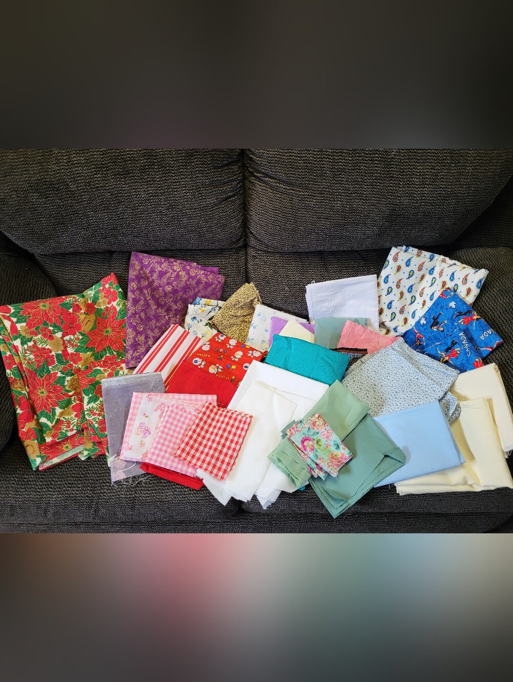 BOX OF FABRIC, ASSORTED, READ FULL LISTING, SEWIST PARADISE!